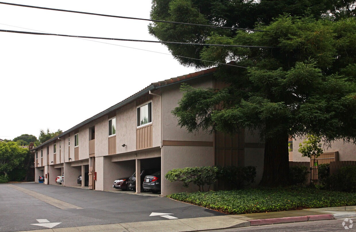 Building Photo - Eldorado Apartments