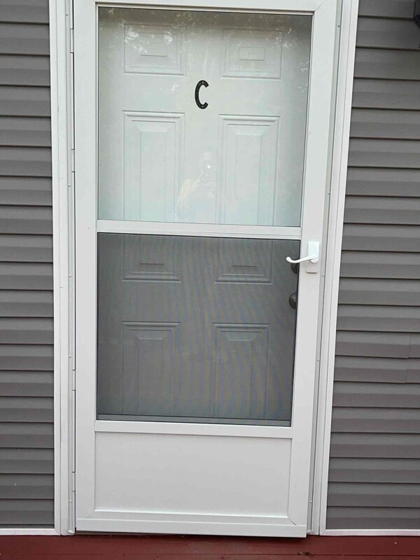 Foto del edificio - 404 E 18th St