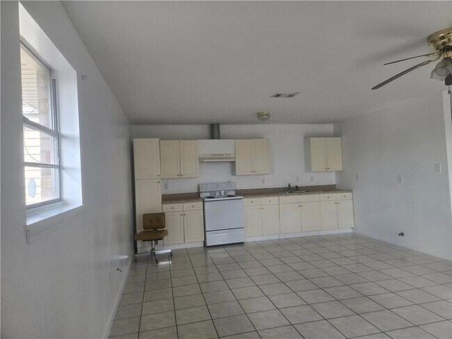 Foto del edificio - 901 W Genie St