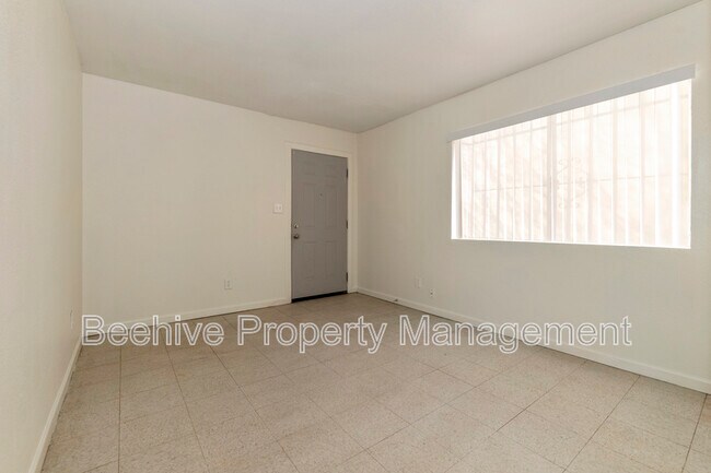 Foto del edificio - 1040 N 28th St