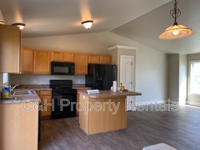 Foto del edificio - 1738 Bench Blvd