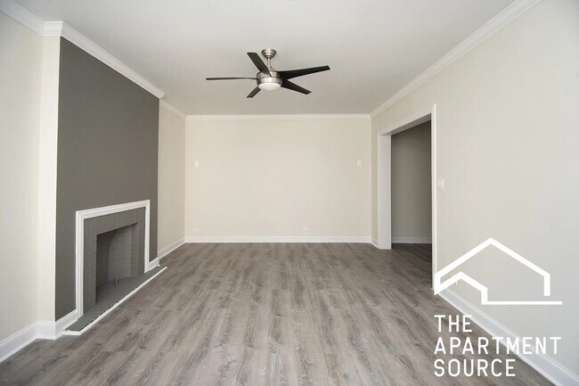 Building Photo - 327 Kedzie St