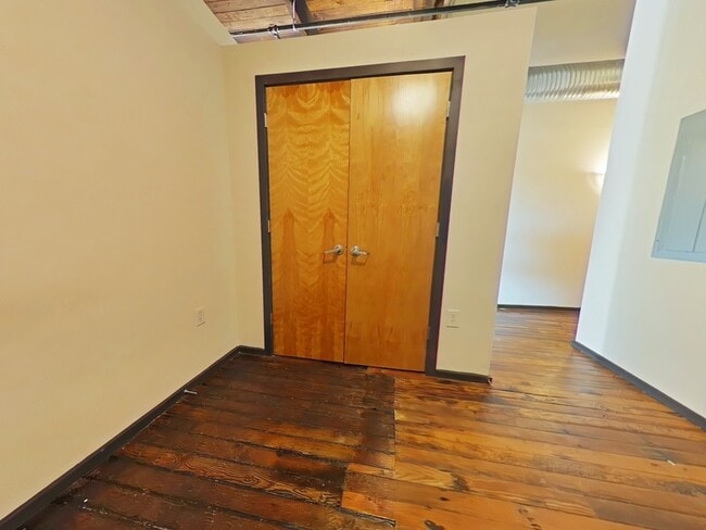 Foto del edificio - 110 S 15th St