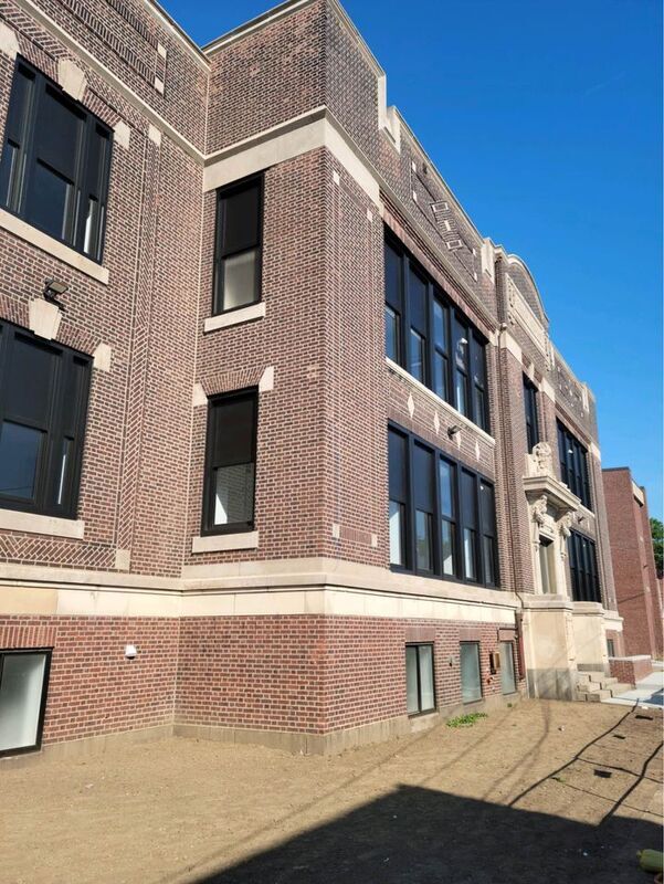 Foto principal - 2700 E Auburn St