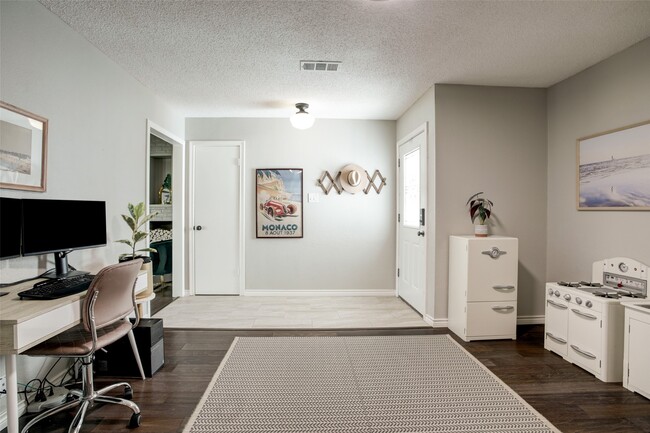 Photo - 1034 Montour Dr (Houston, TX) House