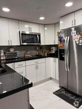 Building Photo - 5428 W 20th Ln