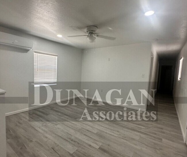 Foto del edificio - 2 Bedroom, 1 Bath apartment