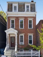 Building Photo - 131 Bradley St