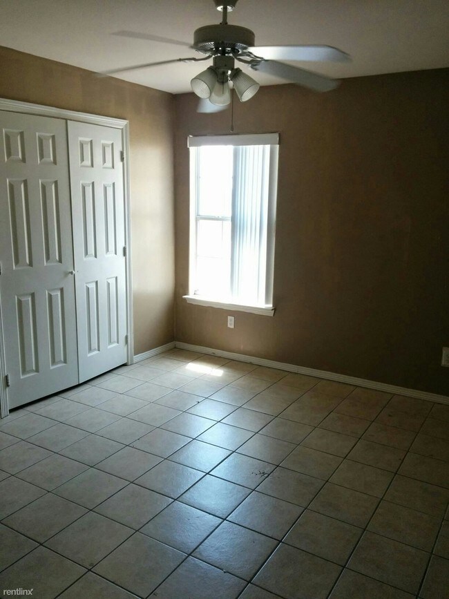 Foto del edificio - 3308 Anita St