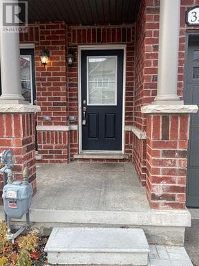 Photo du bâtiment - 33 Brixham Ln