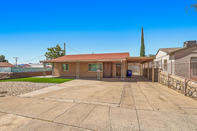 Building Photo - 513 Cardon St