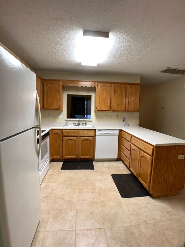 Foto del edificio - Great Location between Gruene & Downtown N...