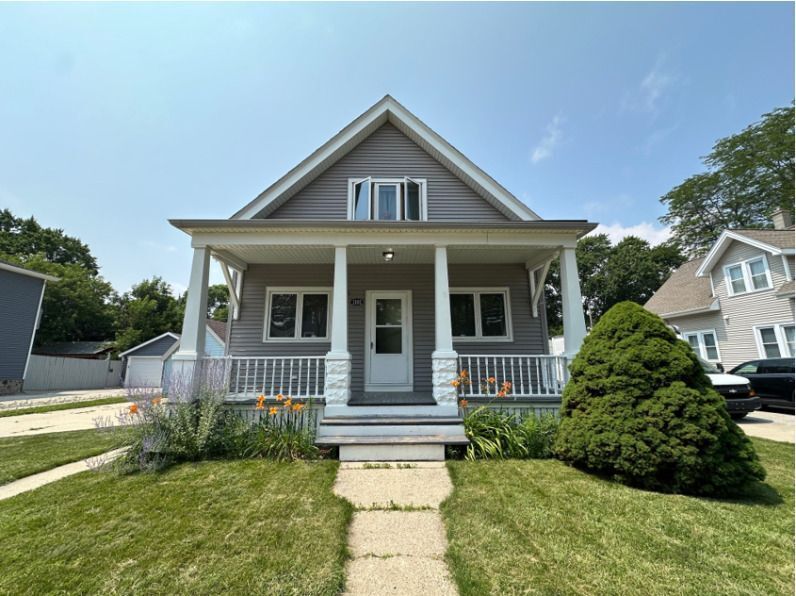 Foto principal - 1103 S 86th St
