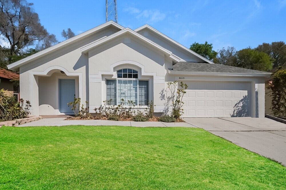 Primary Photo - 8839 Cypress Hammock Dr
