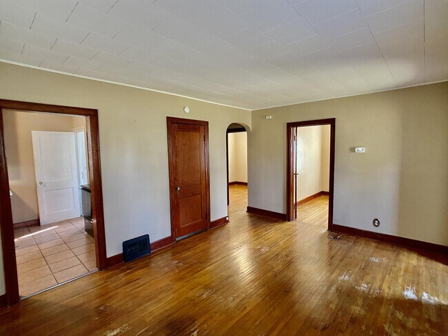 Foto del edificio - 1309 St Joseph Ave