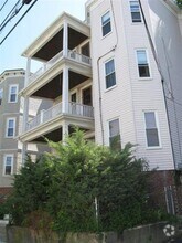 Building Photo - 7 Belknap St