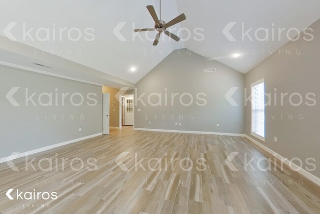 Building Photo - 580 Co Rd 71