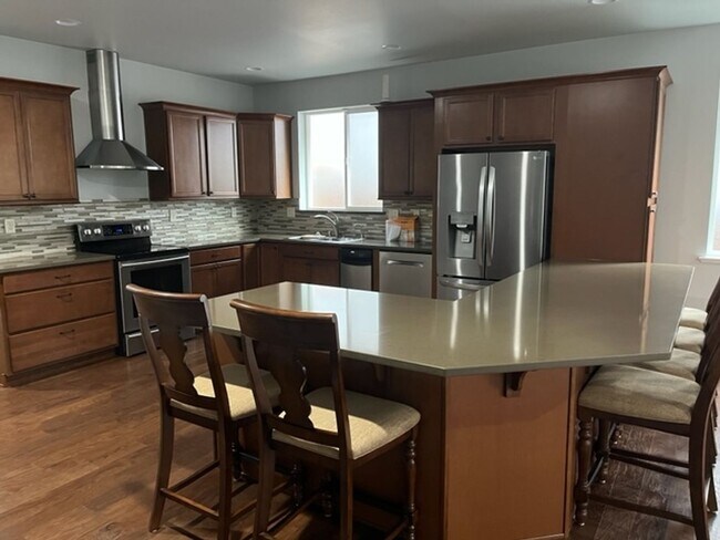 Foto del edificio - 2 Bedroom 2 bath with office home in cul-d...