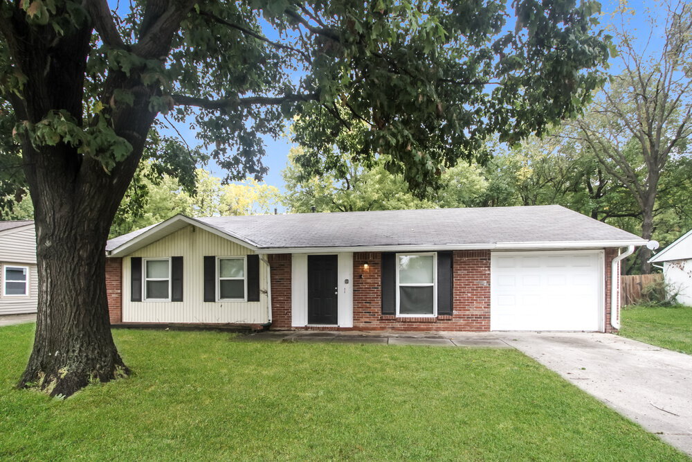 Primary Photo - 6206 Wixshire Dr
