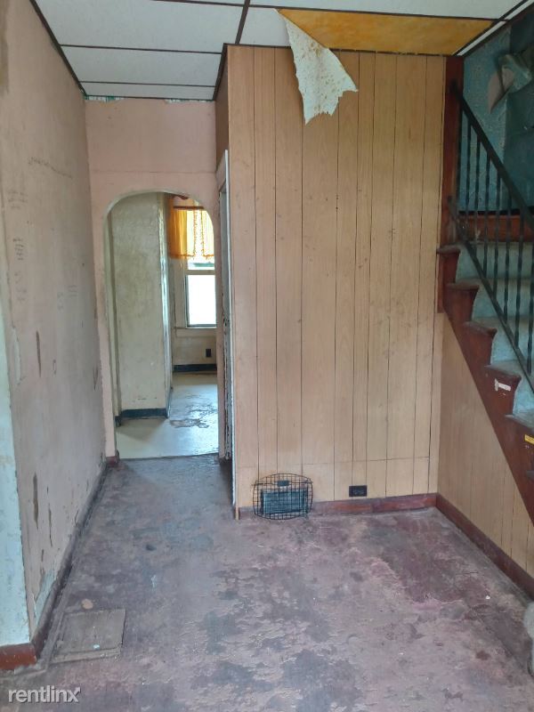 Building Photo - 2 br, 1 bath House - 227 Cadwallader St A ...