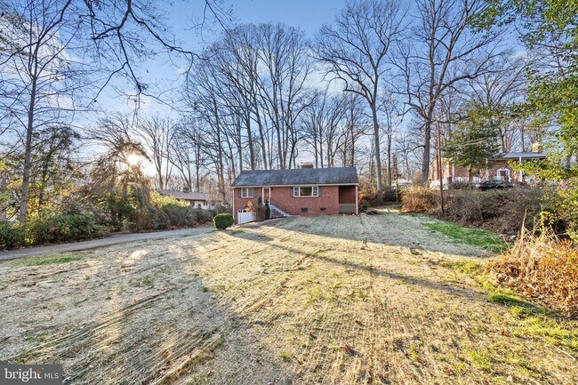 Foto del edificio - 4118 Burke Station Rd