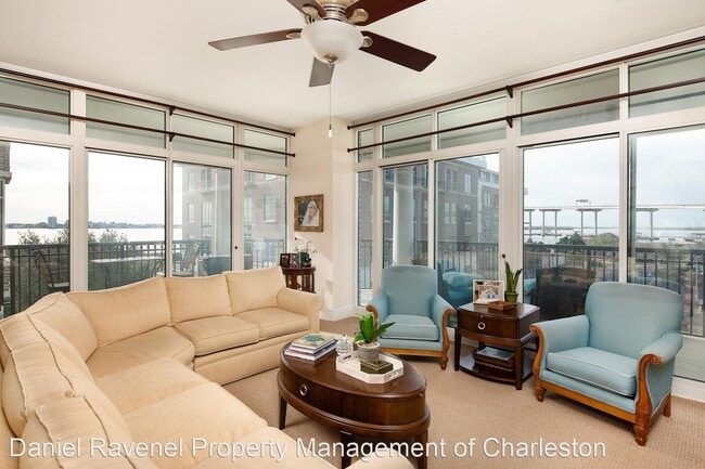 Building Photo - 2 br, 2 bath House - 141 North Plaza Court