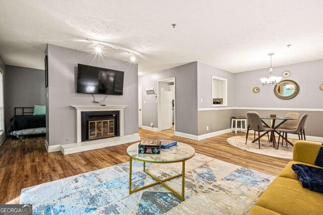 Foto del edificio - 2610 Cumberland Ct SE