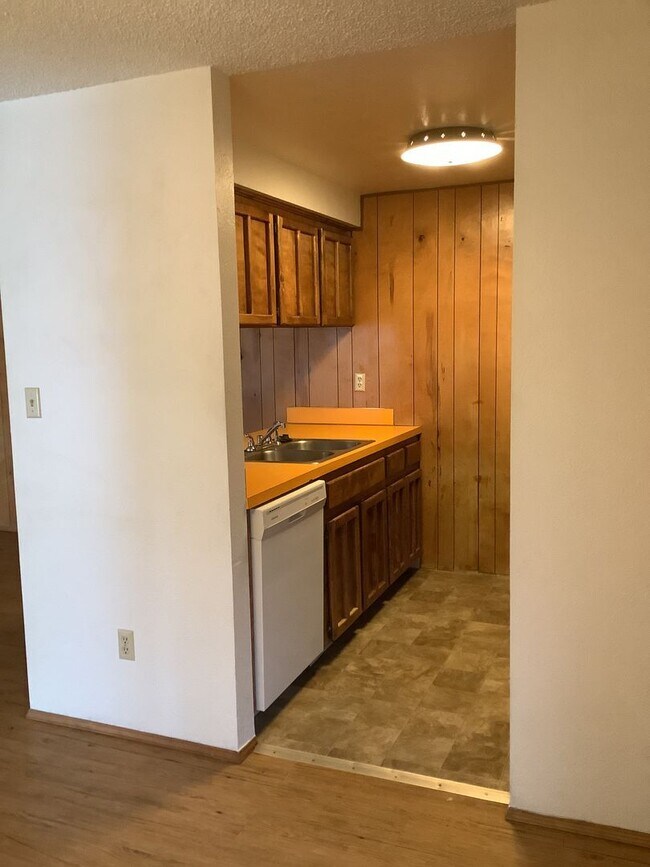 Foto del edificio - Hascall - 2118-2120 Eberlein Ave. - PM 11302022