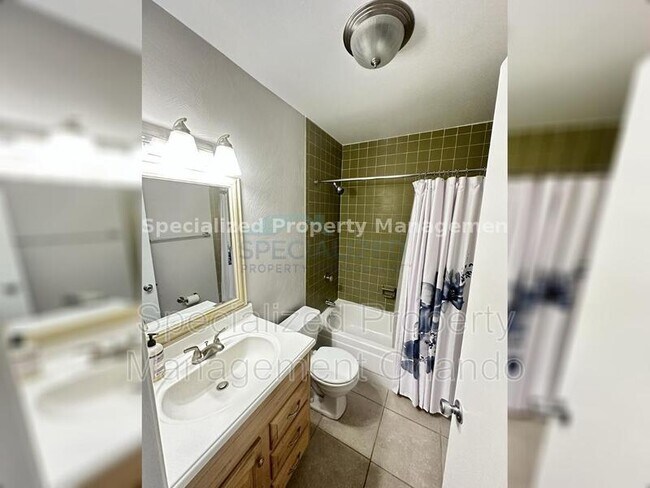 Foto del edificio - 6094 Peregrine Ave