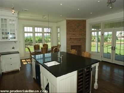 Foto del edificio - 139 Halsey Ln