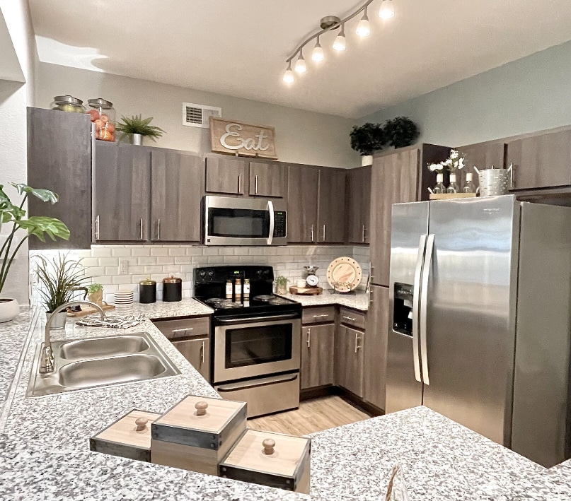 Foto principal - 1766 S Park View Dr