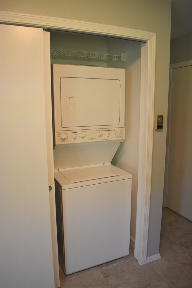 Landry - 443 Bonnie Rd