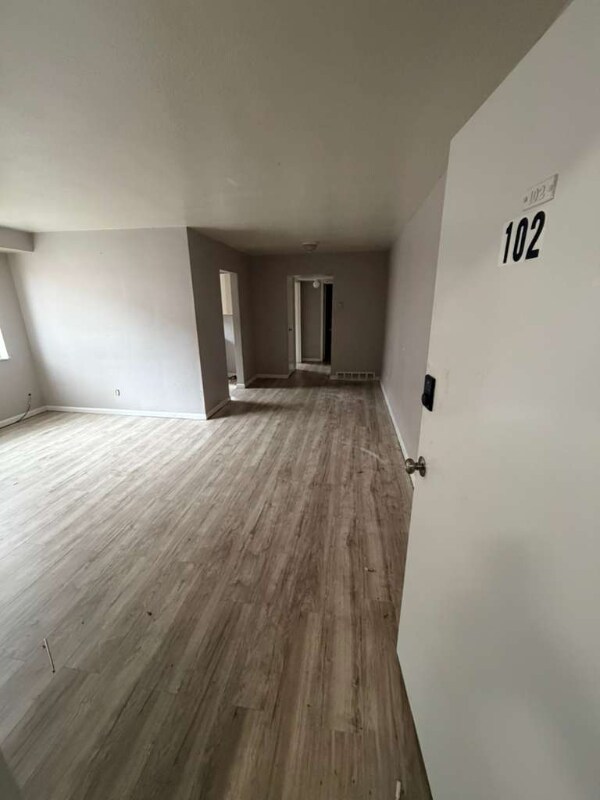 Foto del edificio - 13965 Superior Rd