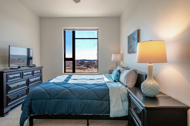 Interior Photo - Lyric