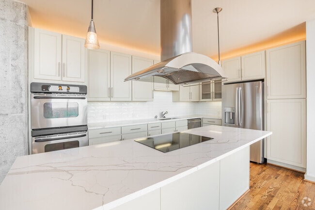 2BR, 2.5BA - 3,738SF - Kitchen - The Museum Tower