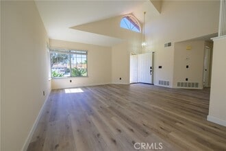 Building Photo - 24784 Half Dome Ct