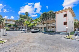 Building Photo - 3230 NW 102nd Terrace