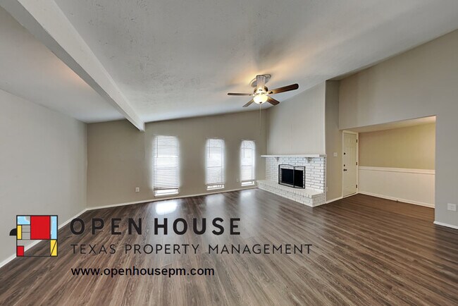 Building Photo - 745 Cambridge Dr Plano
