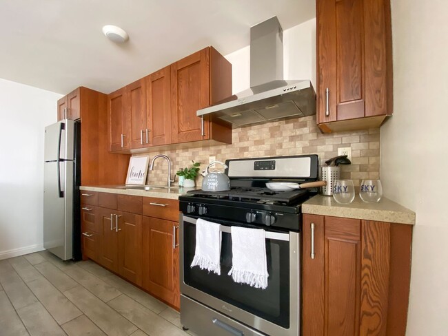 Foto del interior - **Charming 1-Bedroom Unit in Prime Los Ang...