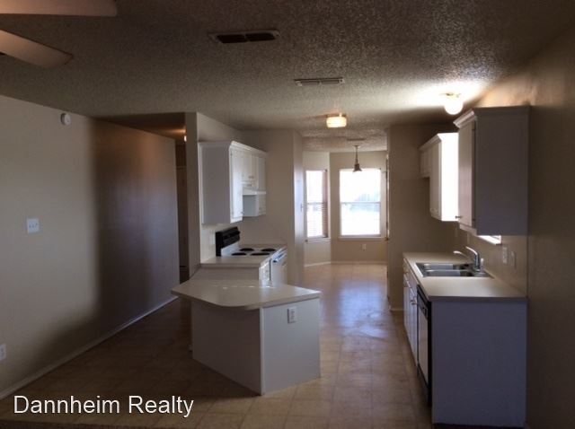 Foto del edificio - 3 br, 2 bath House - 1801 77th Street