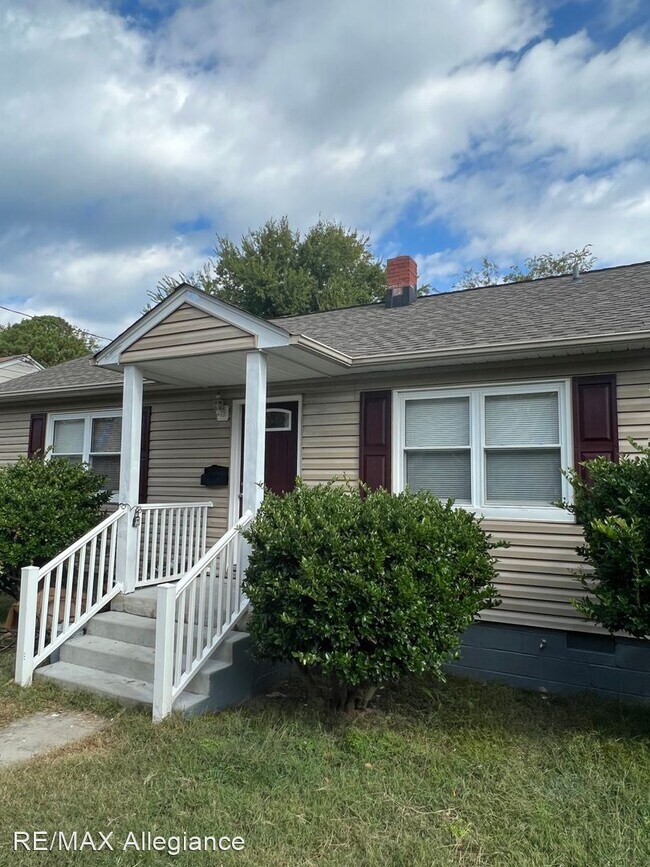Foto del edificio - 3 br, 1 bath House - 1226 VIRGILINA AVENUE