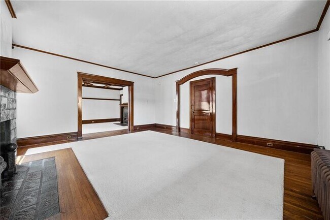 Foto del edificio - 1306 Ridge Ave