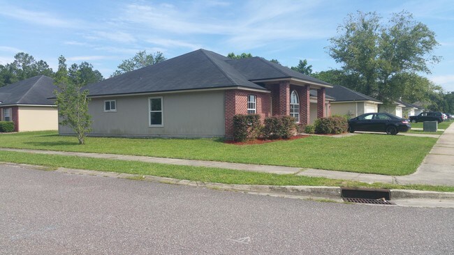 Building Photo - 6401 Skyler Jean Dr