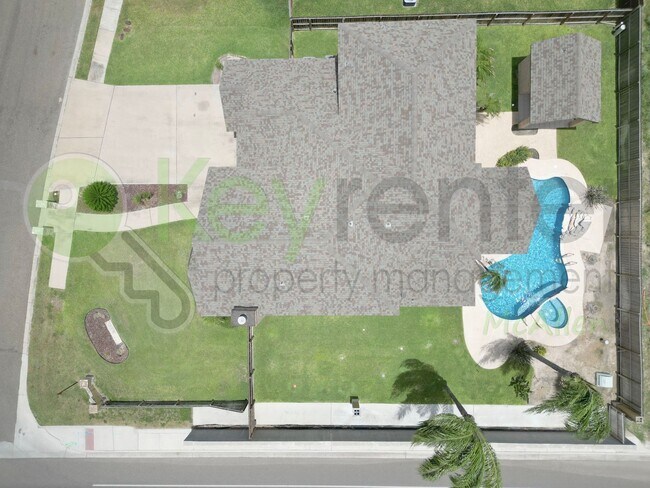 Building Photo - Gorgeous 4b/4.5bath house in McAllen