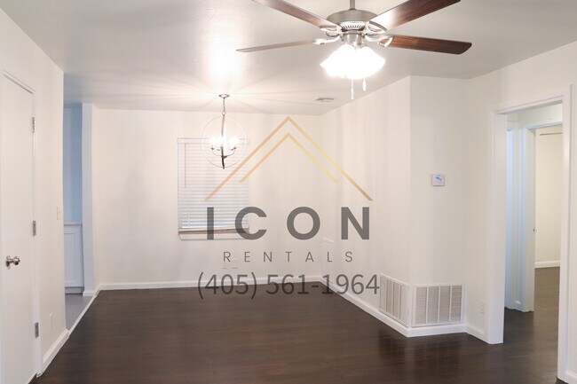 Foto del edificio - 3717 NW 51st Pl