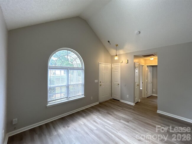 Foto del edificio - 1839 Olsen Ln