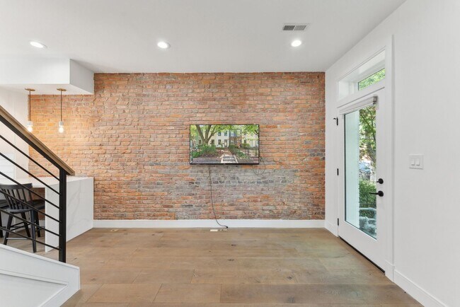 Foto del edificio - Capital Hill Rowhome