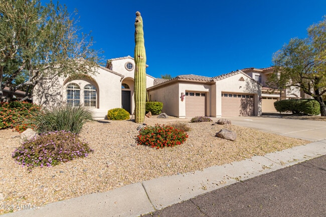 Building Photo - 10840 E Bahia Dr