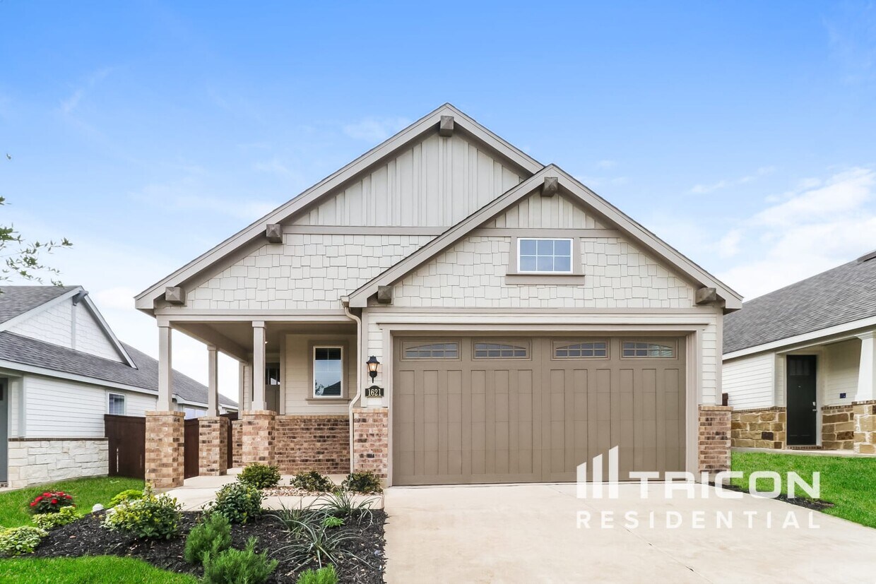 Foto principal - 1621 Mexican Heather Dr