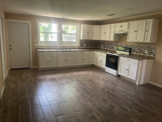 Foto del edificio - 5165 Washington Ave